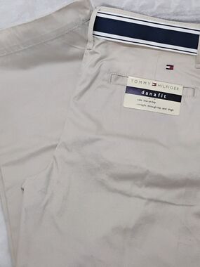 Tommy Hilfiger Womens 6 Dana Fit Khaki Cropped Pants Belt Low Rise NEW NWT I